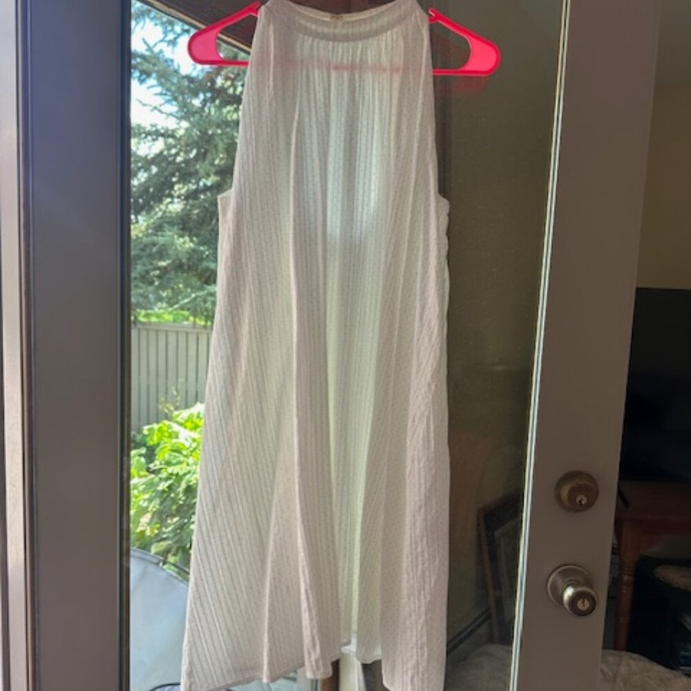 LA connections Premium white halter dress, sm